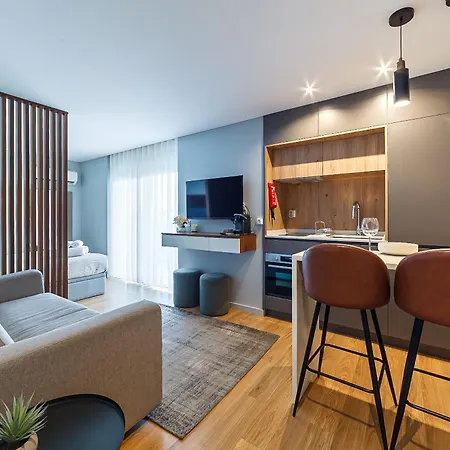 Seagull Incl Parking By Sweet